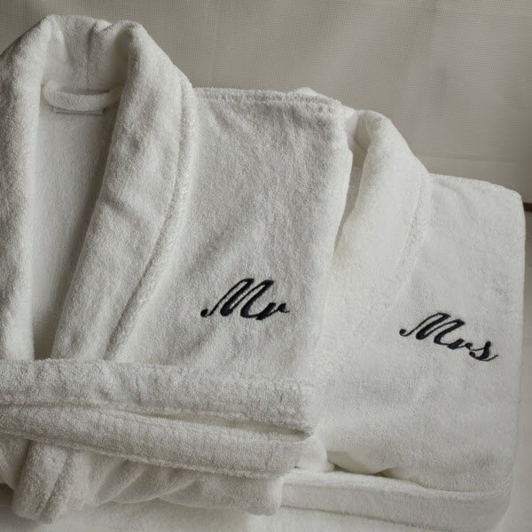 peignoir mr mrs