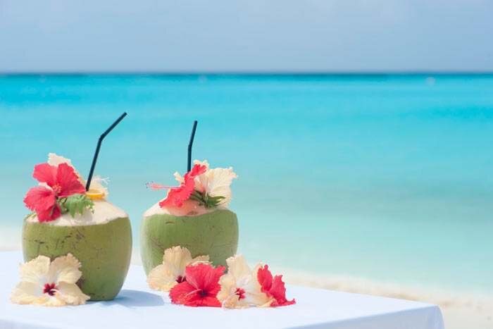Cocktail Sur Lile De Minorque Kadolog