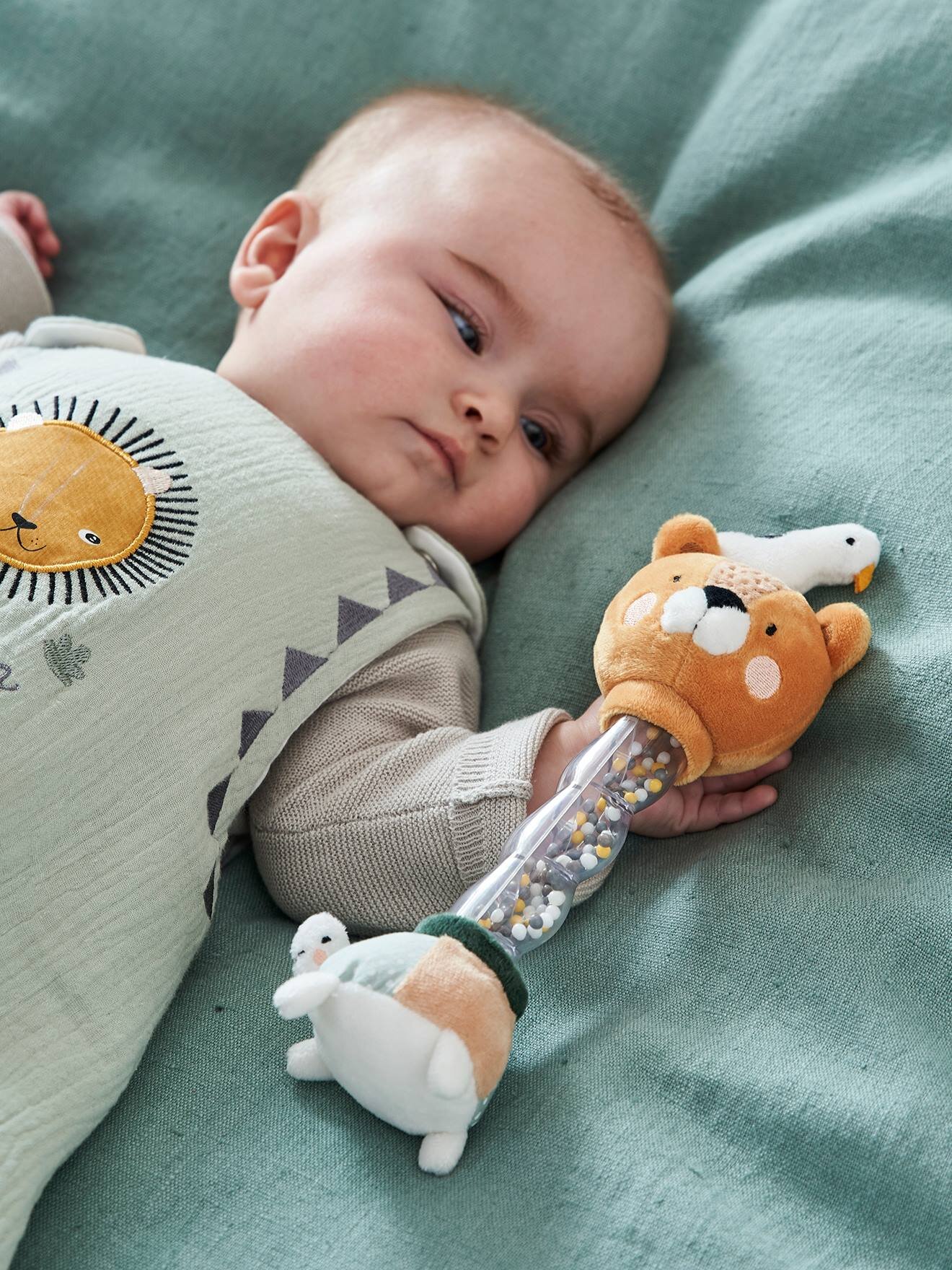 Reservez Le Cadeau Baton De Pluie Tanzanie Orange Vertbaudet Kadolog